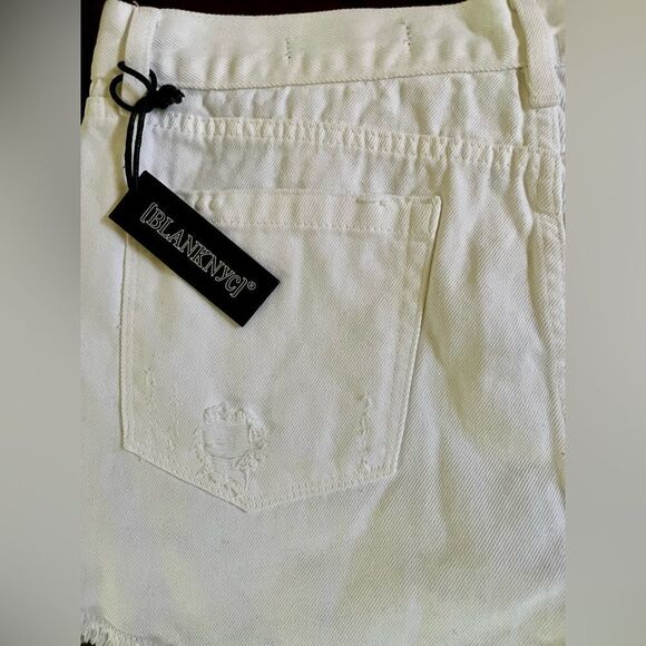 [BLANKNYC] Premium Distressed Antique White Denim Shorts Button Fly SZ 31 NWT - Picture 3 of 11